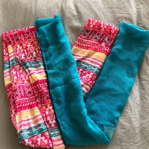 Infinity Scarfs - Picture 3 of 10